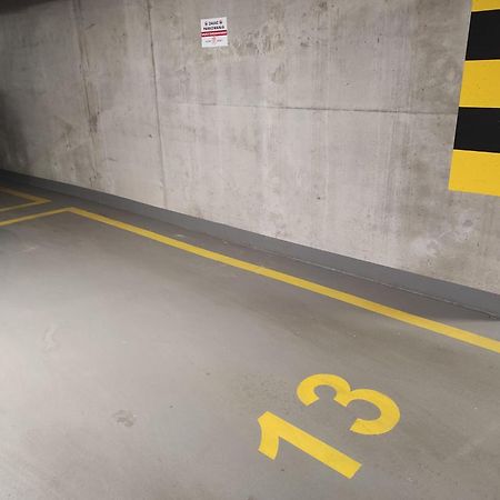 Superapart Wilenska Studio Z Parkingiem Варшава Экстерьер фото